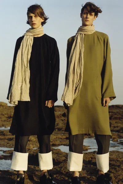 Look 3